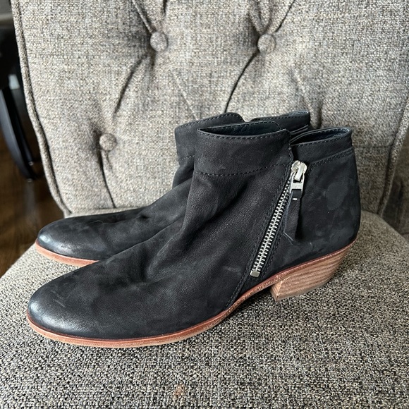 Sam Edelman Packer Black Suede Bootie - Picture 2 of 6